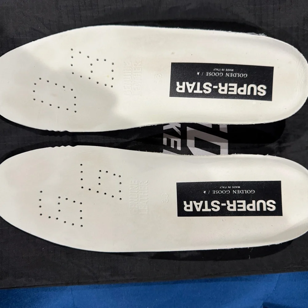 Golden Goose Kids Silver Glitter Sneaker with Hot Pink Star Accent - Picture 7 of 8